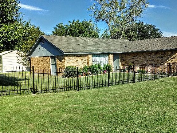 2nd image of 3209 Bermuda Dr