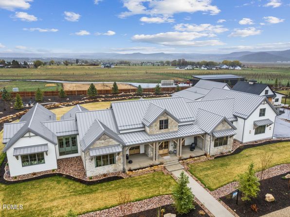205 W Lazy Acres Ln, Kamas, UT 84036