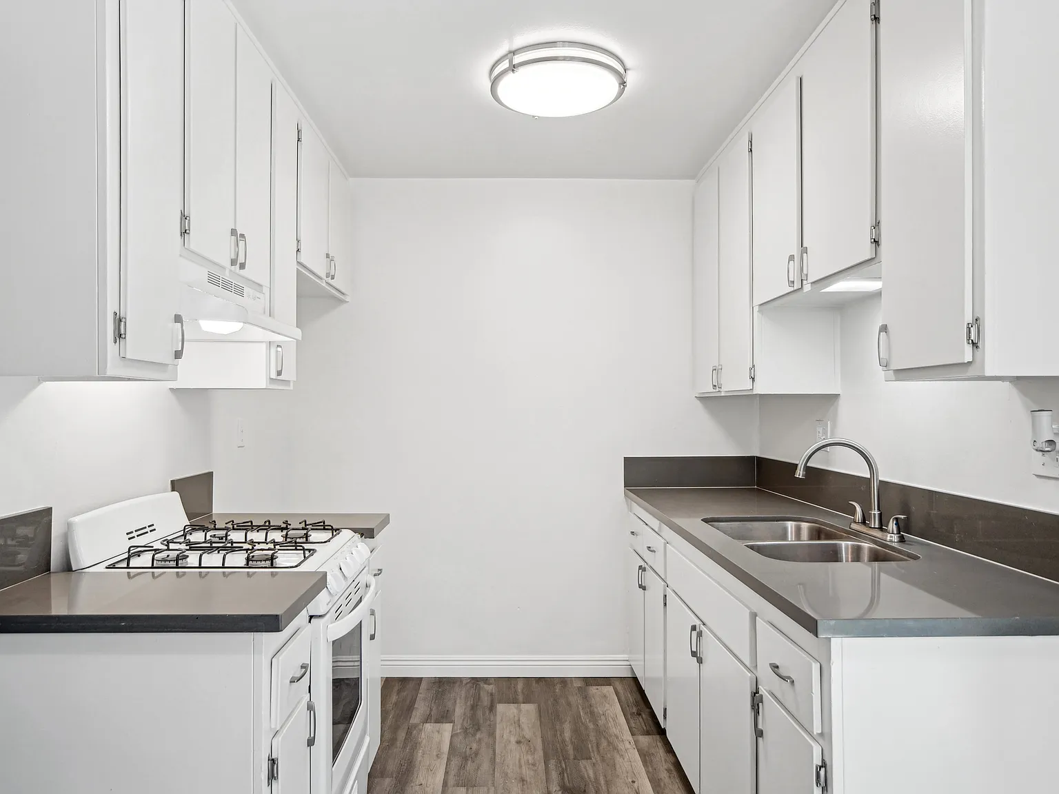 Westland @ Greenleaf — Photo 1