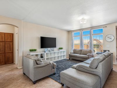 28975 Desert Moon Dr, Thousand Palms, CA, 92276