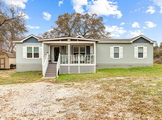 210 Rhonda Dr, Lytle, TX 78052