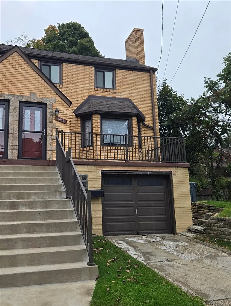 3 bed, 1478 sqft, $1,300 — Photo 1