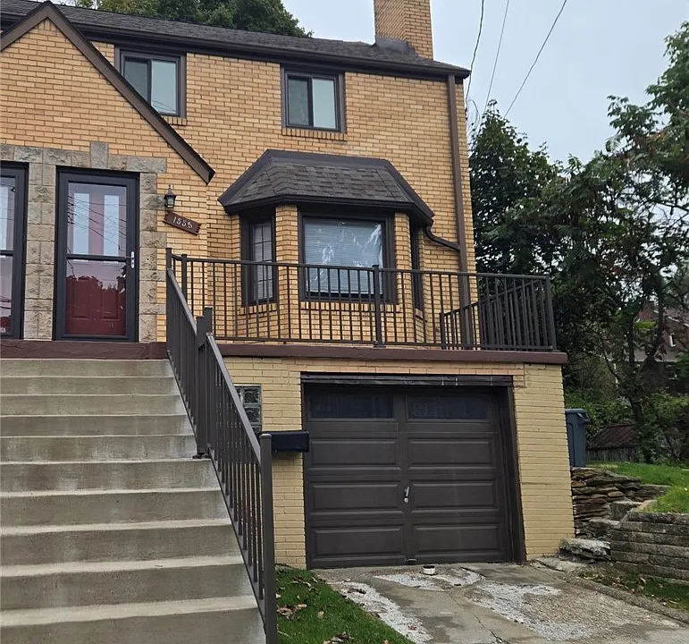 1555 Brookline Blvd