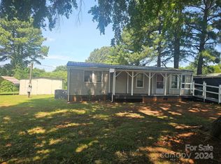 1260 Camp Rd, Salisbury, NC 28147