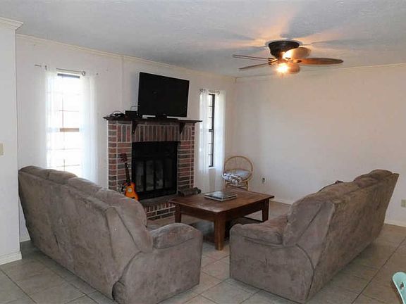 2nd image of 767 County Road 639