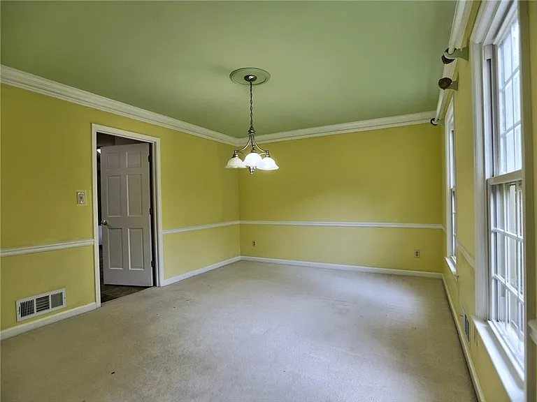 2101 Mark Hall Ct NE — Photo 7