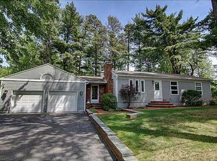 55 Tiffany Rd, Coventry, RI 02816