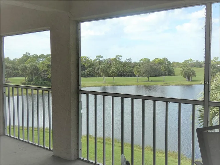 9300 Clubside Cir #1307 — Photo 21