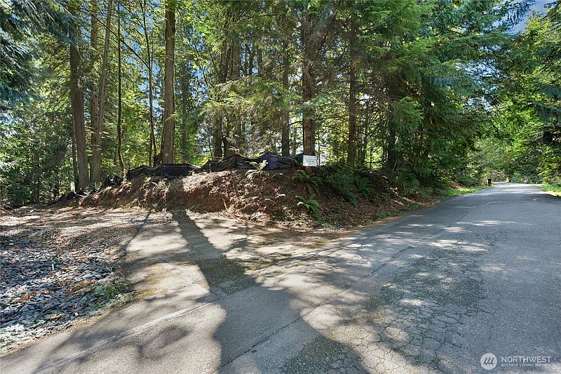 3rd image of 28505 SE 67th Street