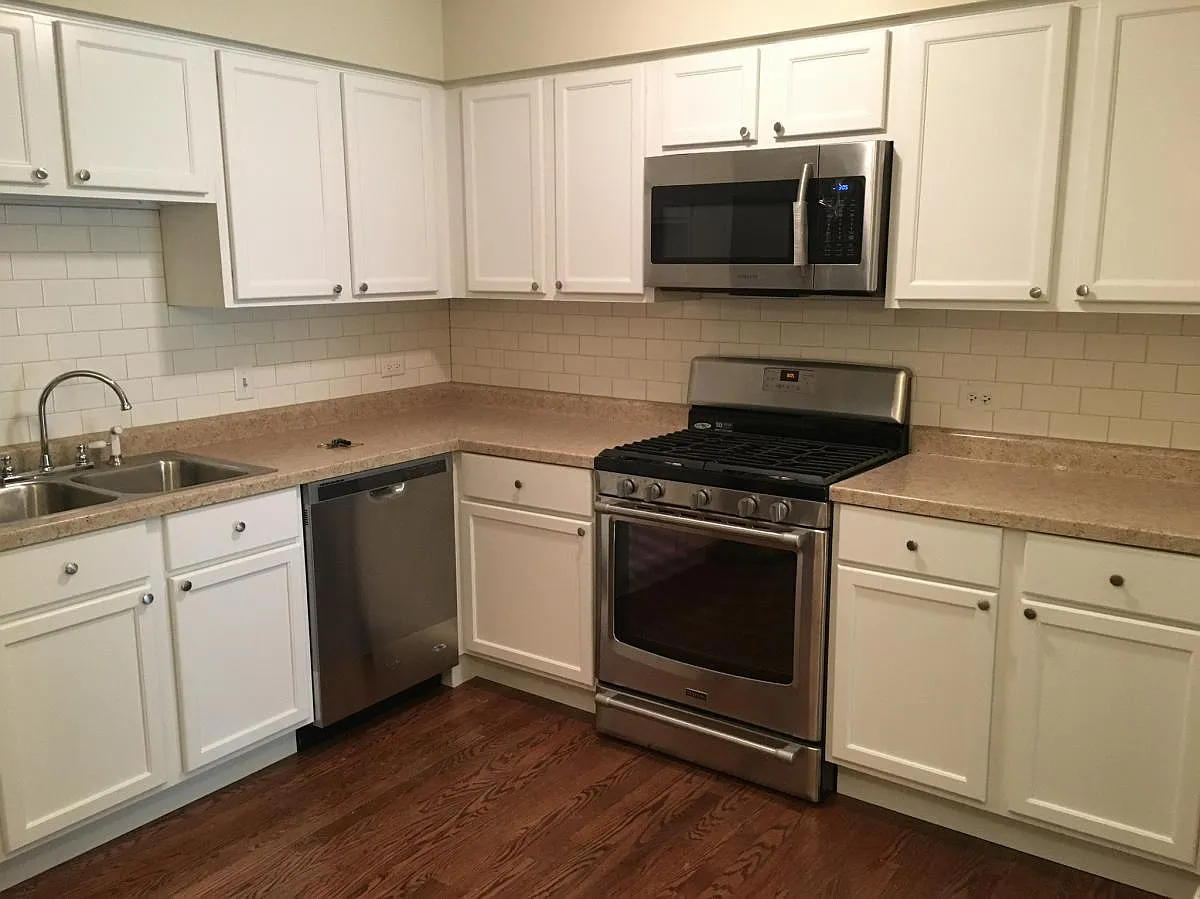 2 bed, 1.5 bath, 1477 sqft, $2,350 — Photo 4