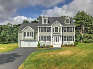 91 Boston St, North Andover, MA 01845