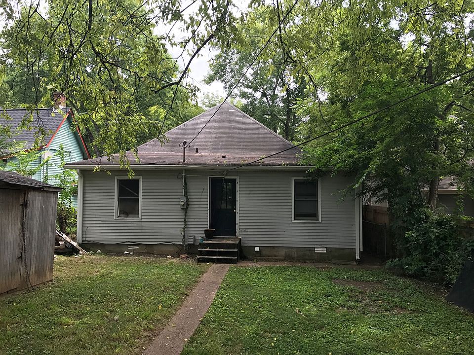2nd image of 1209 Pennock Ave