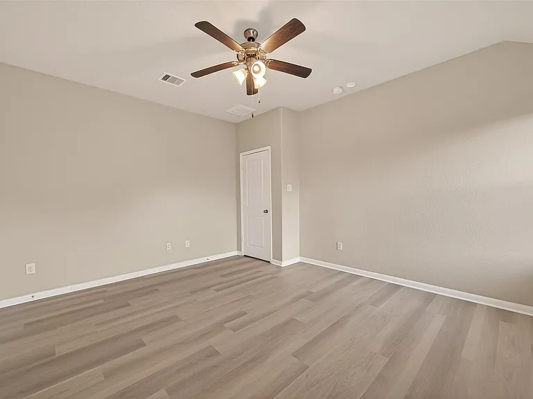 12623 City Village Ln — Photo 36