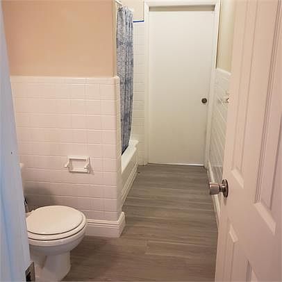 3rd image of 3212 SE 7th St #5