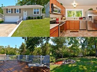 1406 Belleau Lake Dr, O'Fallon, MO