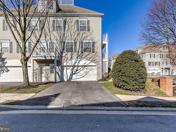 2nd image of 2 Lucy Ct #60