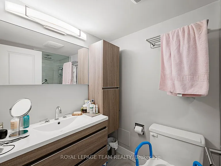 370 Dominion Ave #1102 — Photo 31