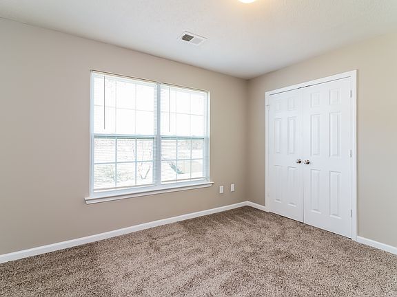 5th image of 212 Lossie Ln