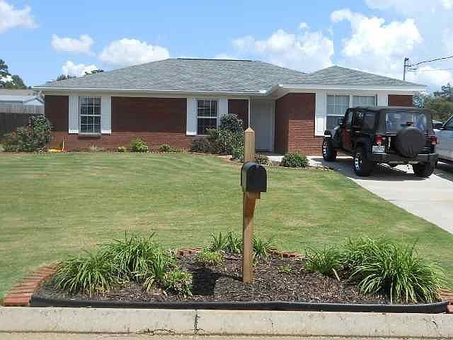 1st image of Elkwood Dr