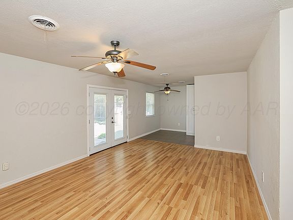 4th image of 5144 Royce Dr