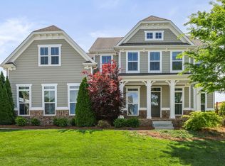 823 Turnbo Dr, Gallatin, TN 37066
