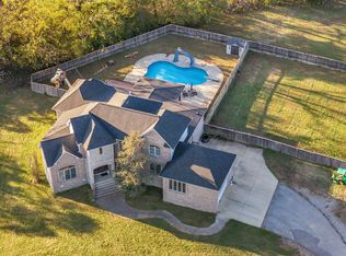 635 Chicken Rd, Lebanon, TN 37090