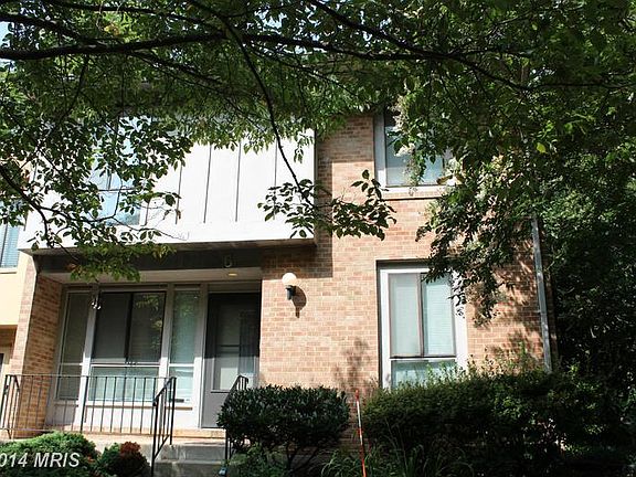 3rd image of 6 Great Pines Ct