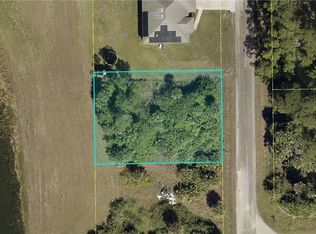 850 Haskell St E, Lehigh Acres, FL 33974