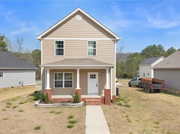 422 Coahulla Creek Dr, Dalton, GA 30721