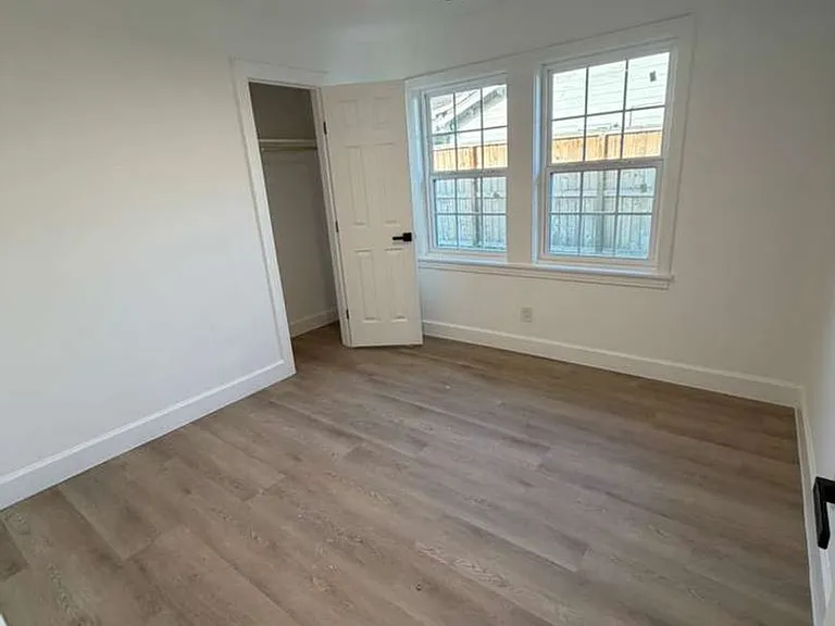 5938 Doulton Dr — Photo 5