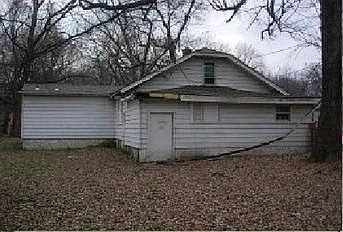 2nd image of 816 Fremont Ave