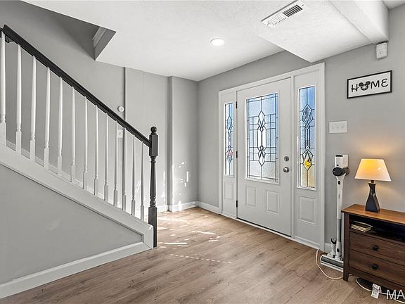 2nd image of 11811 Seven Hills Dr