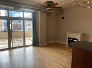 950 W Monroe St UNIT 414, Chicago, IL 60607
