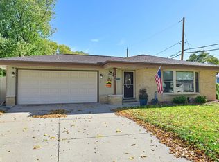 6228 S 26th St, Milwaukee, WI 53221