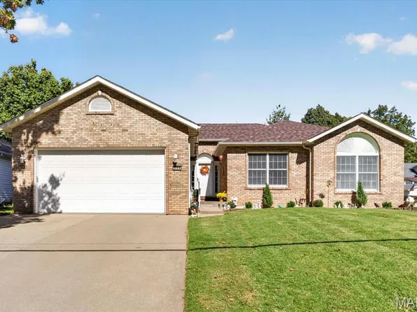 914 N Rapp Ave, Columbia, IL 62236