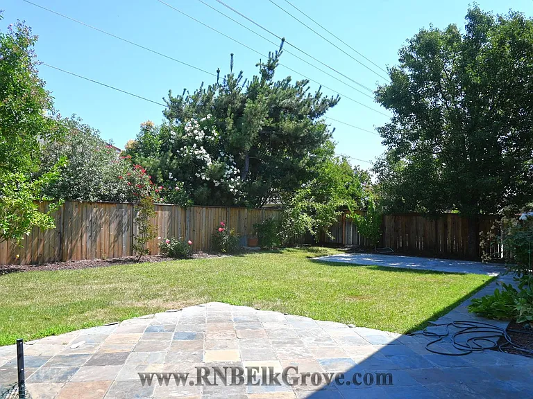 9433 Triathlon Ln — Photo 37