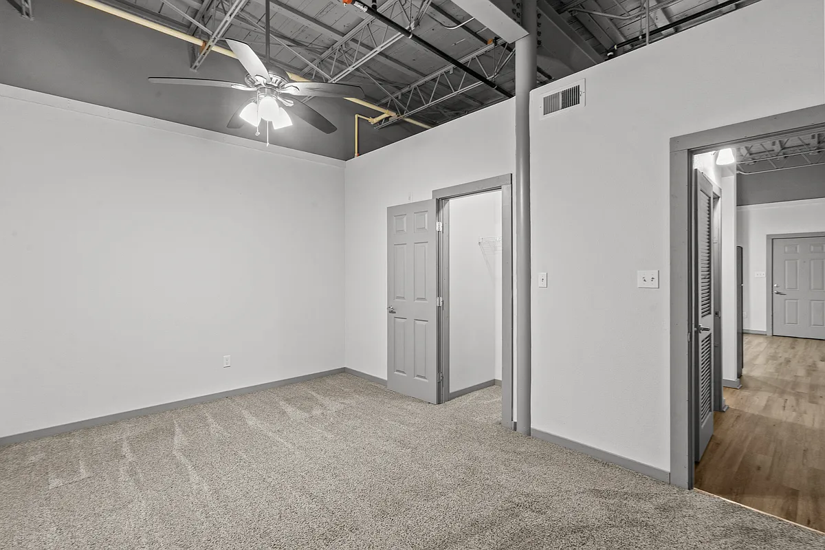 Building Photo - The Lofts