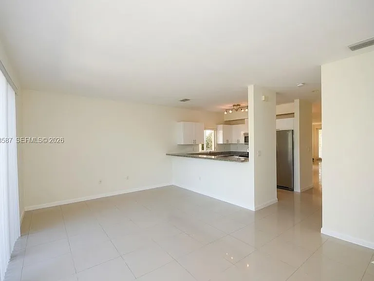 2780 SW 33rd Ave — Photo 12