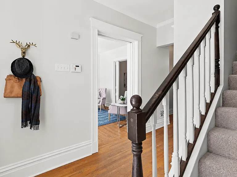 3323 Halliday Ave — Photo 5