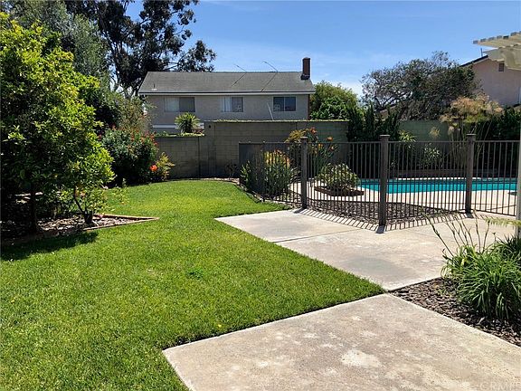5th image of 5282 Bryant Cir