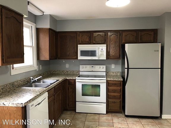 2nd image of 203 Coldspring Dr