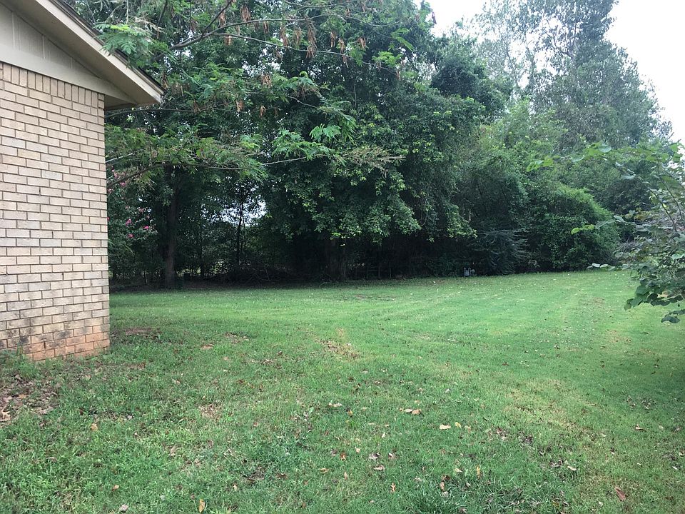 2nd image of 2502 S Bermuda Ave