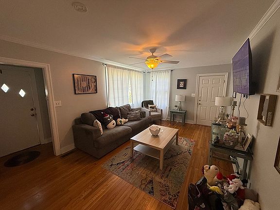 2nd image of 1207 Clayton Ave