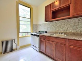 504 Hart St #3, Brooklyn, NY 11221