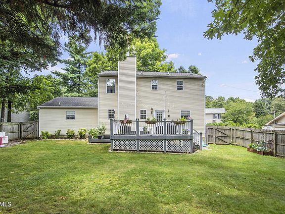 4th image of 7308 Willette Ct