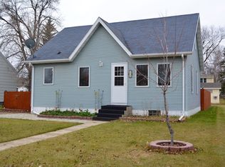 225 Kneale Ave S, Thief River Falls, MN 56701
