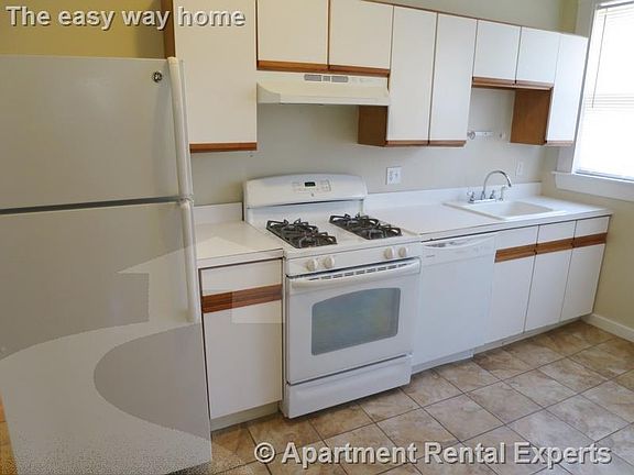 2nd image of 361 Washington St #2G