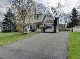 41 Donato Dr, Little Falls, NJ 07424