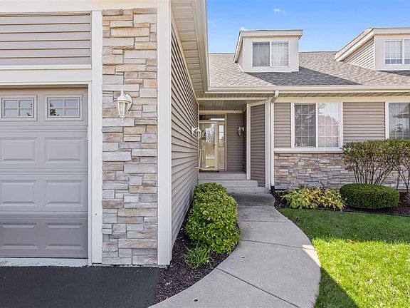 3rd image of 3103 Brook Harbour Dr