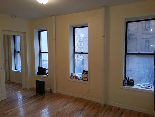 Rented by Premier One Realty LLC | media 1